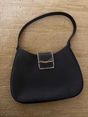 ANN TAYLOR LOFT Elegant Black Shoulder Bag with Contrast Trim